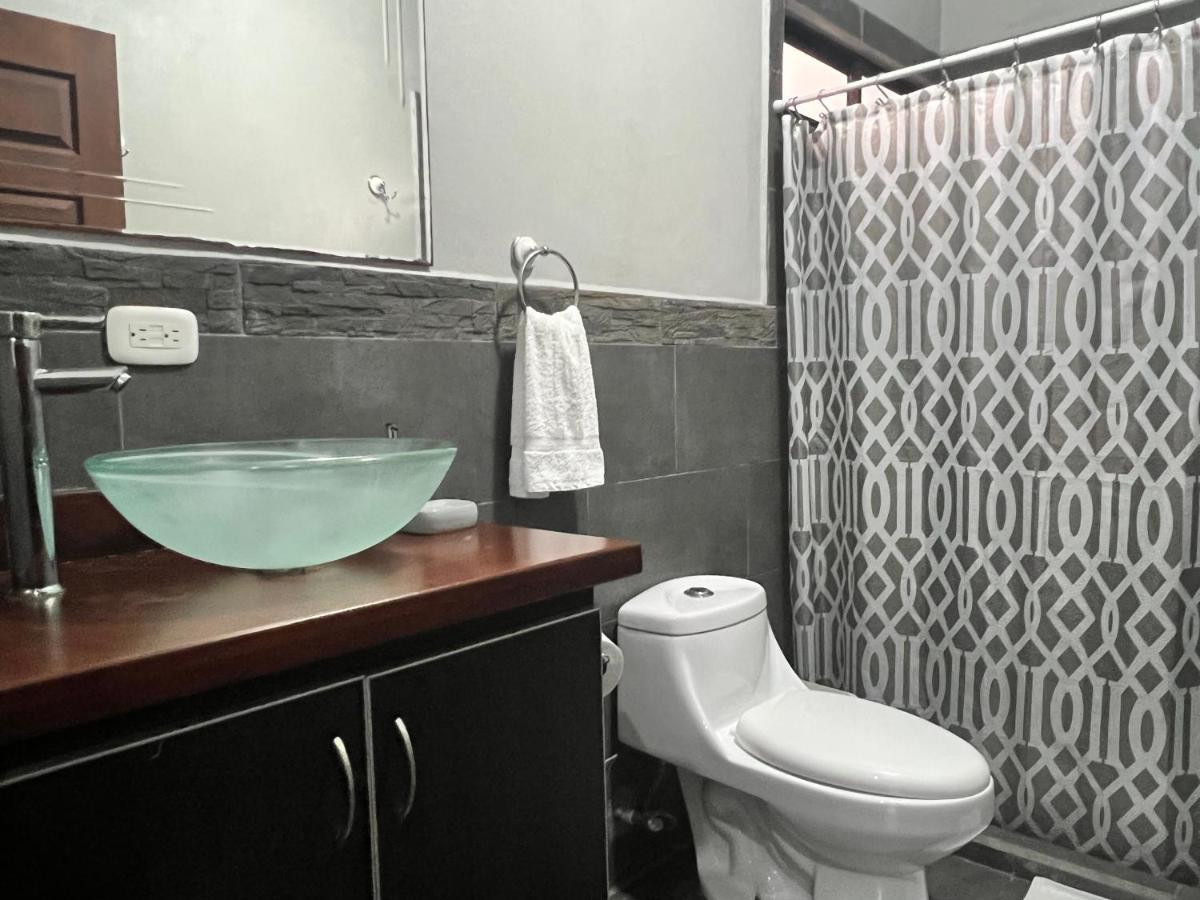 فيلا Casa Laureles Guápiles المظهر الخارجي الصورة