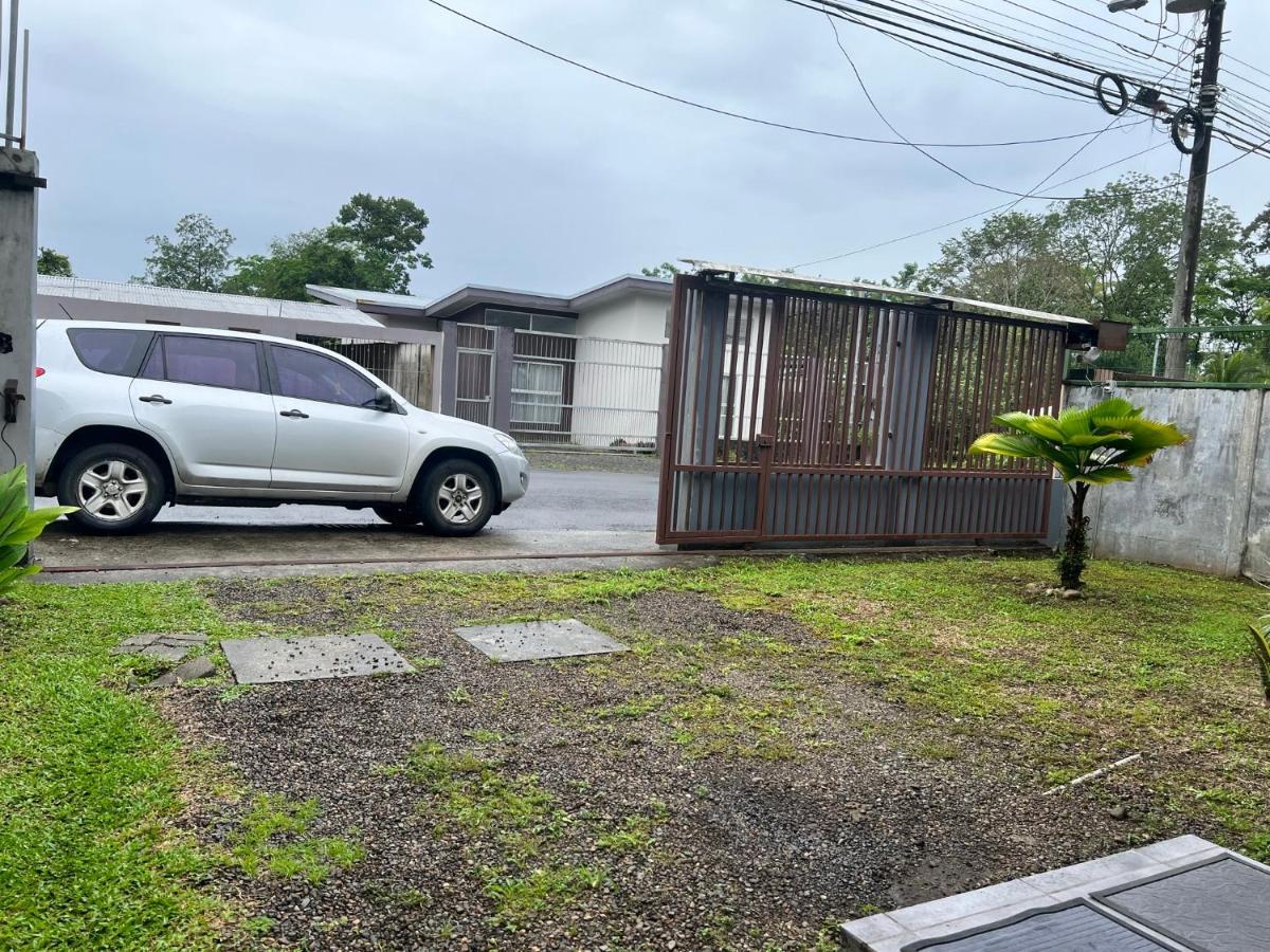 فيلا Casa Laureles Guápiles المظهر الخارجي الصورة